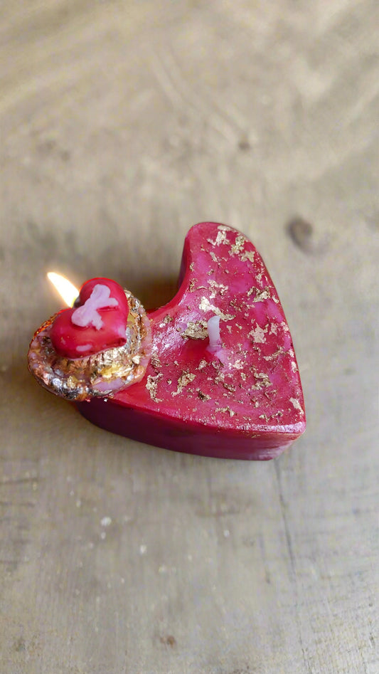 (N171)- Beautiful Handmade Scented Heart Gold Candle/ Candle For Love